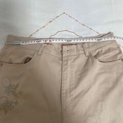 ズボン女性用👖の画像