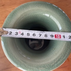 【美品】韓国青磁　花瓶　青緑色 透かし彫り 陶器花瓶の画像