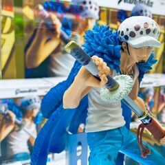 交換可！　新品！未開封！ワンピース　Grandista シリーズ　トラファルガー・ロー　フィギュアの画像