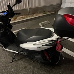 【低燃費】ヤマハシグナスＸ　125cc 純正キー２本付　の画像