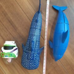 変身　ロボットおもちゃ　3つセット　【バズライトイヤー　ジンベイザメ　イルカ】の画像