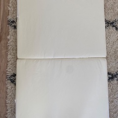 ➁洗える ミニ 固綿敷布団 60×90cm 無地 ベビー布団 ベビーベッド用 2つ折タイプの画像