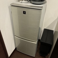 シャープ　冷蔵庫