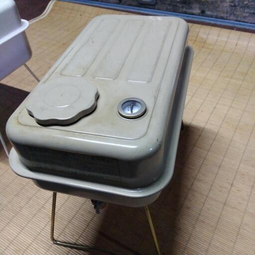 灯油タンク　オイルタンク