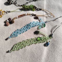 ビーズアクセサリー　ストラップ　【無料】の画像