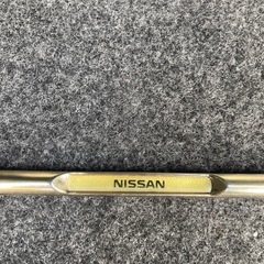 ゴールド　ナンバーフレーム　NISSAN 日産　ナンバー　フレームの画像