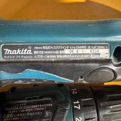 工具 マキタの14.4グラインダーと10.8ドリルドライバの画像
