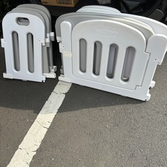 ベビーサークルの画像