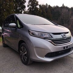 豪華装備のフリードハイブリッド＋!!４WD!!ホンダセンシング!...