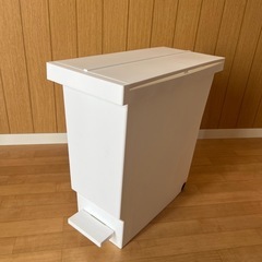 ニトリ　ゴミ箱32L