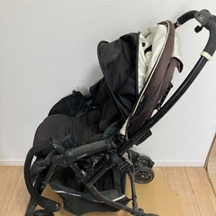 コンビ　combi ベビーカーレインカバー付き
