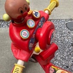 アンパンマン三輪車　手押しの画像