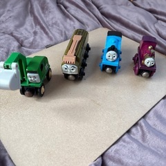 木製レール用のトーマスキャラクターおもちゃの画像