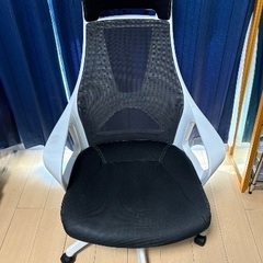【受け渡し先決定】ニトリ　オフィスチェア　