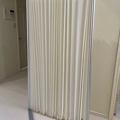 【無料】伸縮式クロスパーテーション オフィス用パーテーション　折...