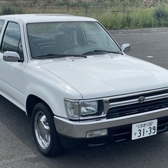 トヨタ ピックアップ ハイラックス 左ハンドル 90 EXT 2WD V6の画像