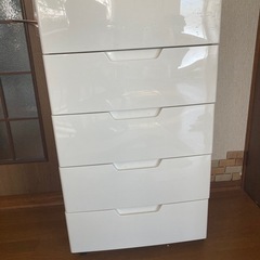 チェスト