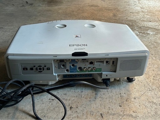 EPSON プロジェクター　　　