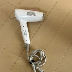 ヘヤードライヤーの画像