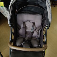 【C884】ベビーカー アップリカ スムープ プレシャス グレーの画像