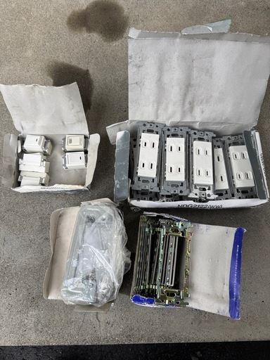 電材　色々
