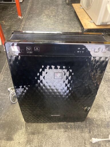 ☆中古￥3,800！SHARP　空気清浄機　家電　2020年製　KC-30T6-B型　【BA085】