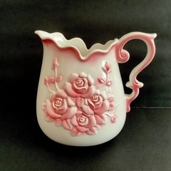 【中古美品】磁器　花瓶　ピッチャー　水差し　ジャグ　花柄　立体バ...