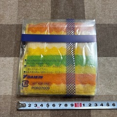 タオルハンカチ　新古品　黄色の画像