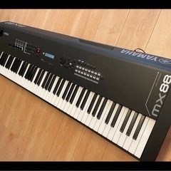 YAMAHA  シンセサイザーMX88