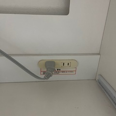 収納家具、食器棚、キッチンの画像