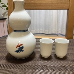 お値下げ　美品！徳利とおちょこセットの画像