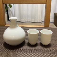 美品！徳利とおちょこセットの画像