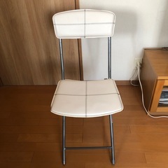 ニトリ折り畳み椅子