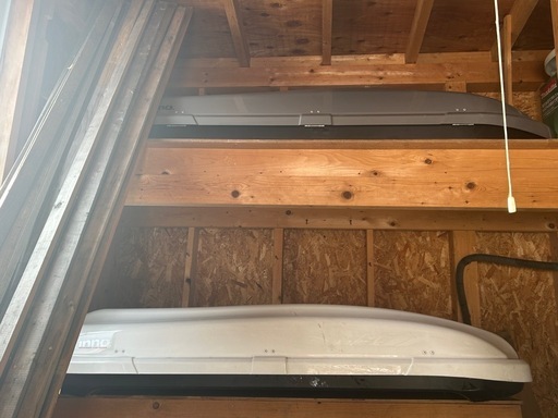 売約済み　lNNO ルーフボックスガンメタ