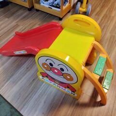 【決まりました】アンパンマン　すべり台