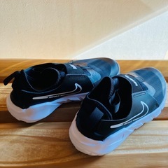 NIKE ナイキ 20.0　フレックス ランナーの画像