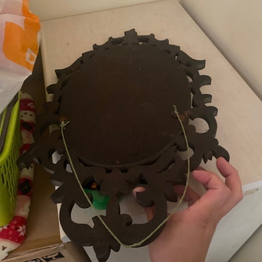 ウォールミラー アンティーク調 小型 木製縁 彫刻 花柄 ヨーロッパ調