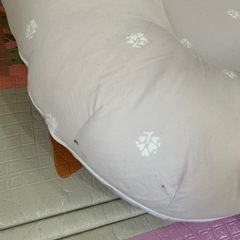 ラブツリークッション　中古の画像