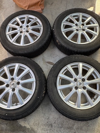 (取引中)20年‼️175/65 15 スタットレス　15×51/2j