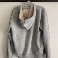 【割引あり】GU 裏ボアフルジップパーカ（長袖） M グレーの画像