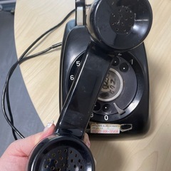 黒電話の画像