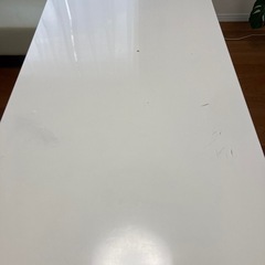 ニトリのダイニングテーブル
の画像