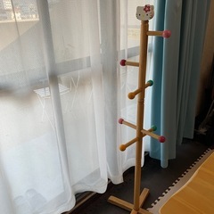 決定しました。ハローキティハンガーラックの画像