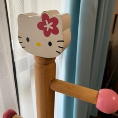 決定しました。ハローキティハンガーラックの画像
