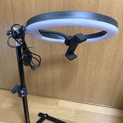 3,872円相当 撮影用スマホスタンドライトの画像