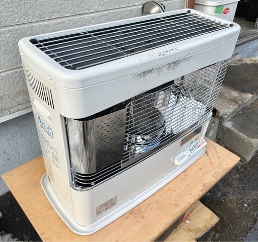 札幌市内配送可 17年製 コロナ FF式輻射石油ストーブ FF-6816PR 木造18 
