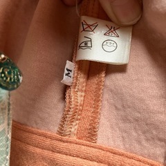 オールウールのジャケットの画像