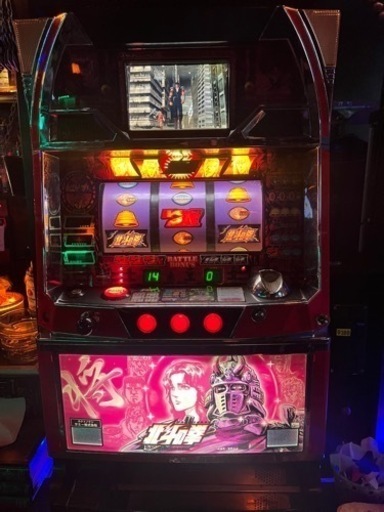 北斗初代4号機 スロット、実機、初号機、北斗の拳 4号機】初代北斗の