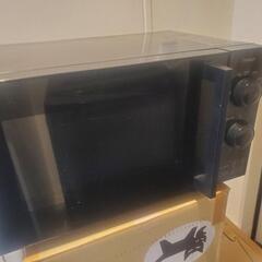 洗濯機と電子レンジの画像