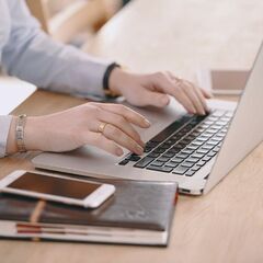【完全在宅🏡】時給制コールセンター👩‍💻📞経験者大歓迎✨週３〜勤...